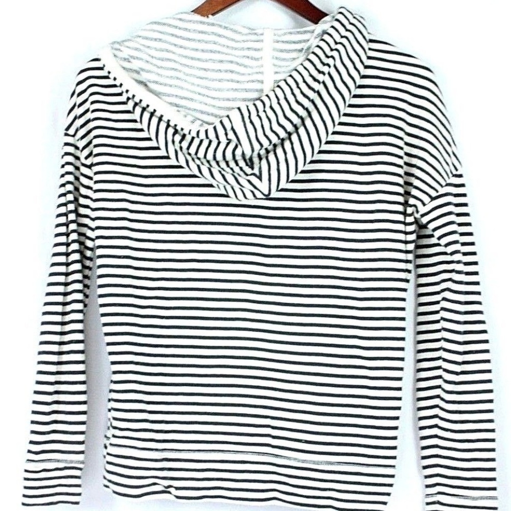 GAP Stripe Pull Over Hoodie with Front Pocket - Picture 3 of 4